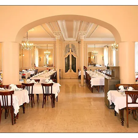 Métropole Hotel