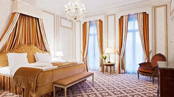 Hotel Metropole 3*