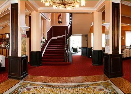 Hotel Métropole 3*
