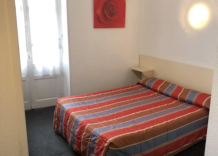 梅特罗博尔酒店 酒店